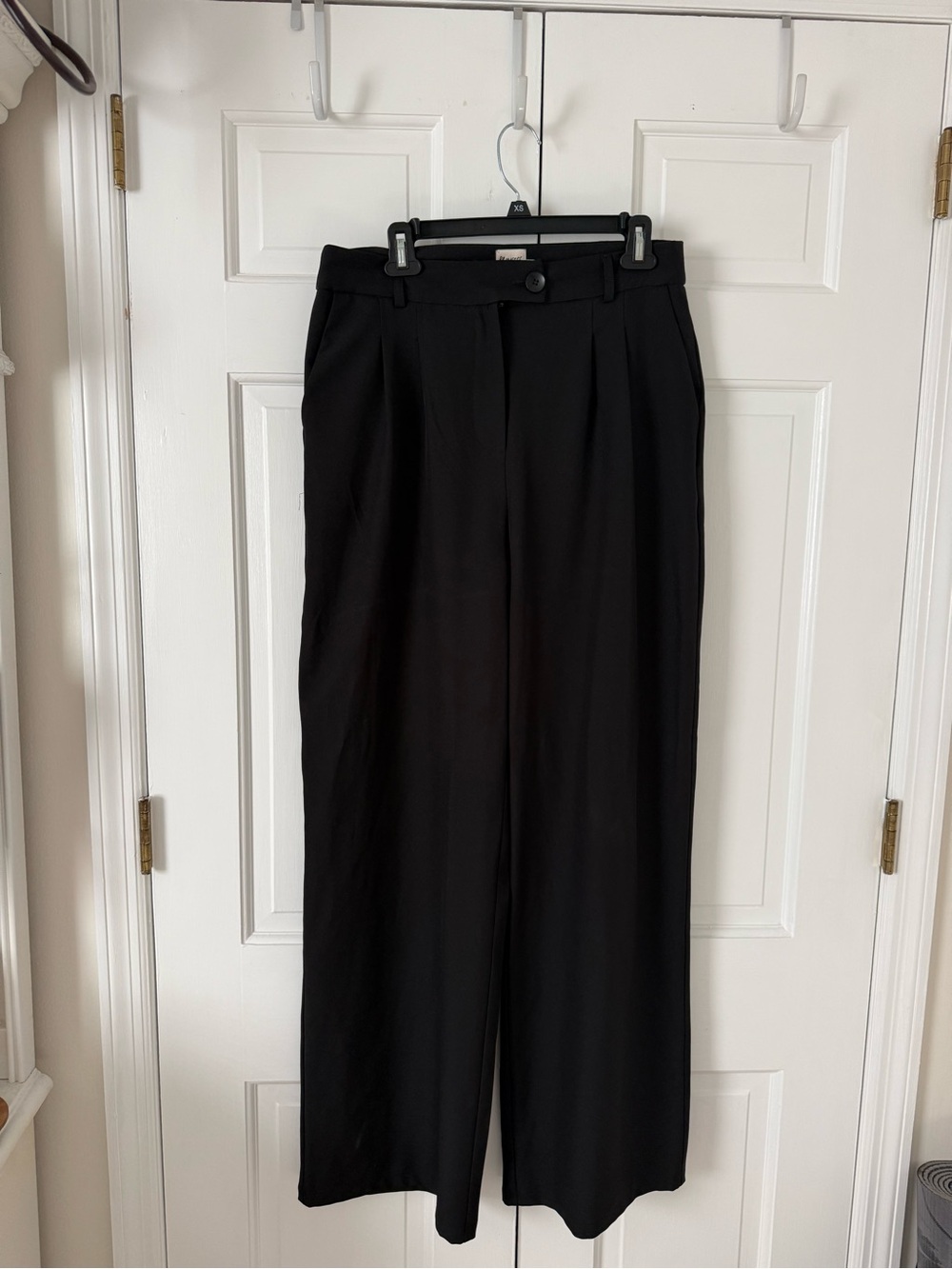 Black Wide-Leg Women's Trousers